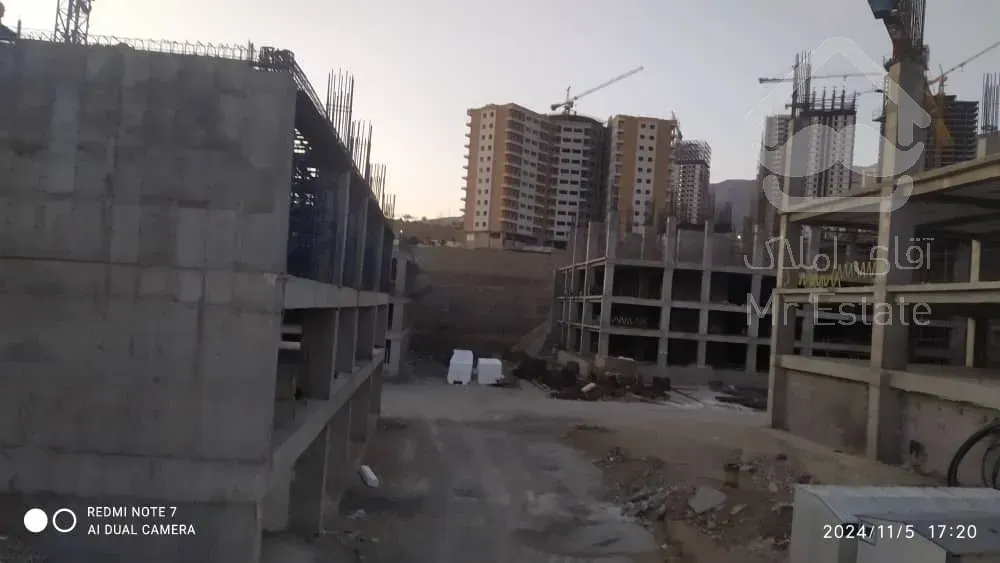 فروش واحد ۹۲ متری چیتگر تاپ‌لوکیشن لوکس