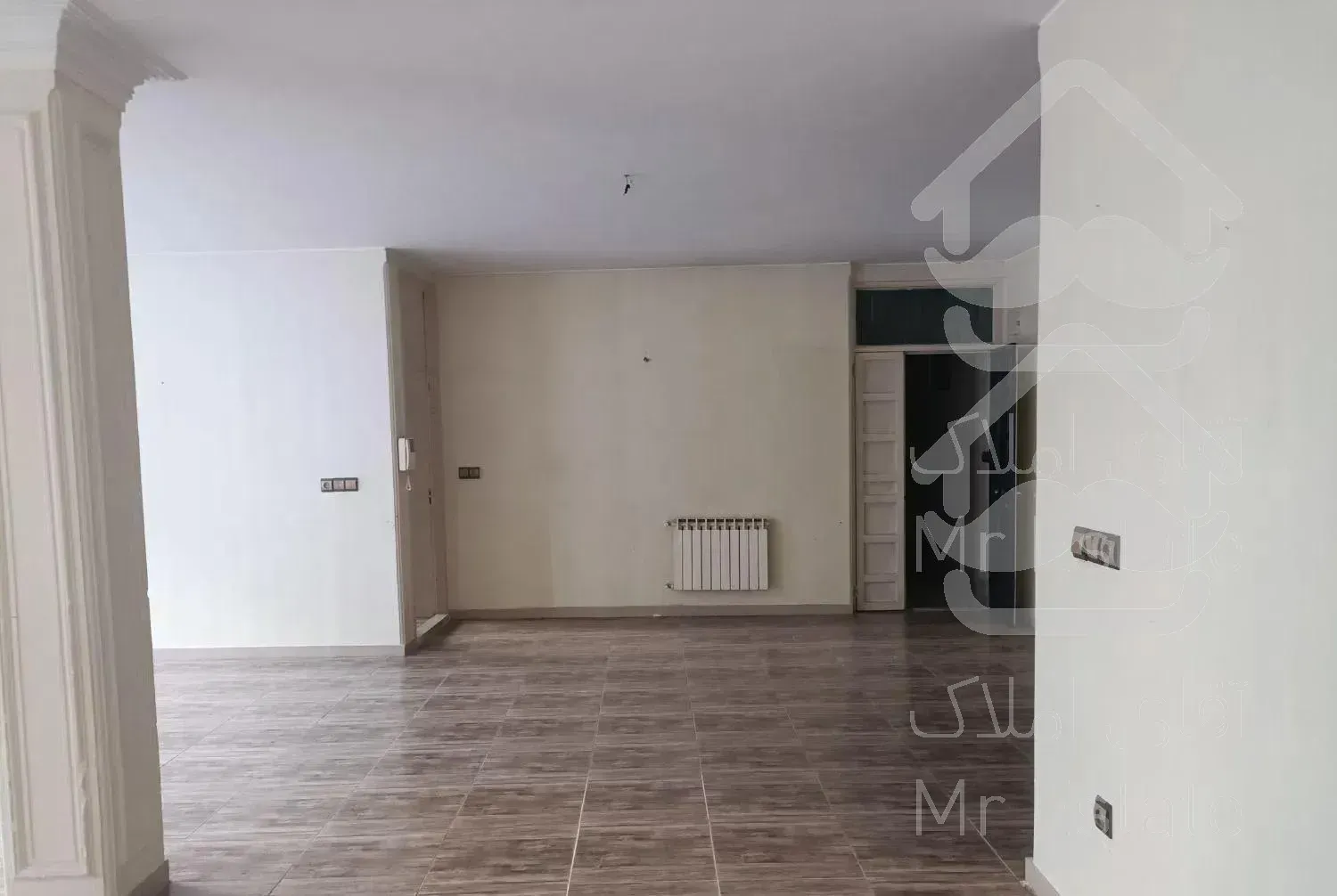 ۲۰۰متر.چهار خواب.خ سربداران