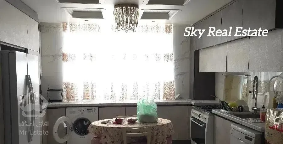 آپارتمان۹۰متری فول(خوش نقشه)