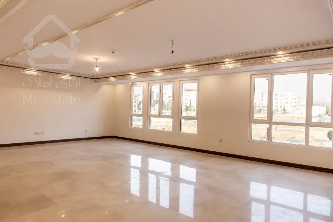 فروش 145 متری پاسداران