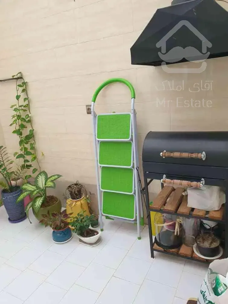 ۶۲متری فردوس غرب 