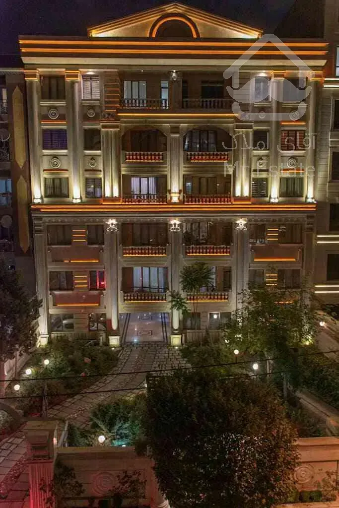 اپارتمان ۱۳۵متری فوق لاکچری در فردوس شرق