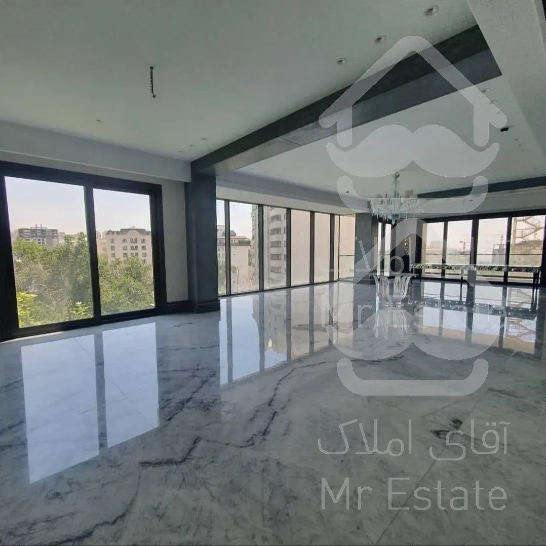 240 متر در قلب دروس