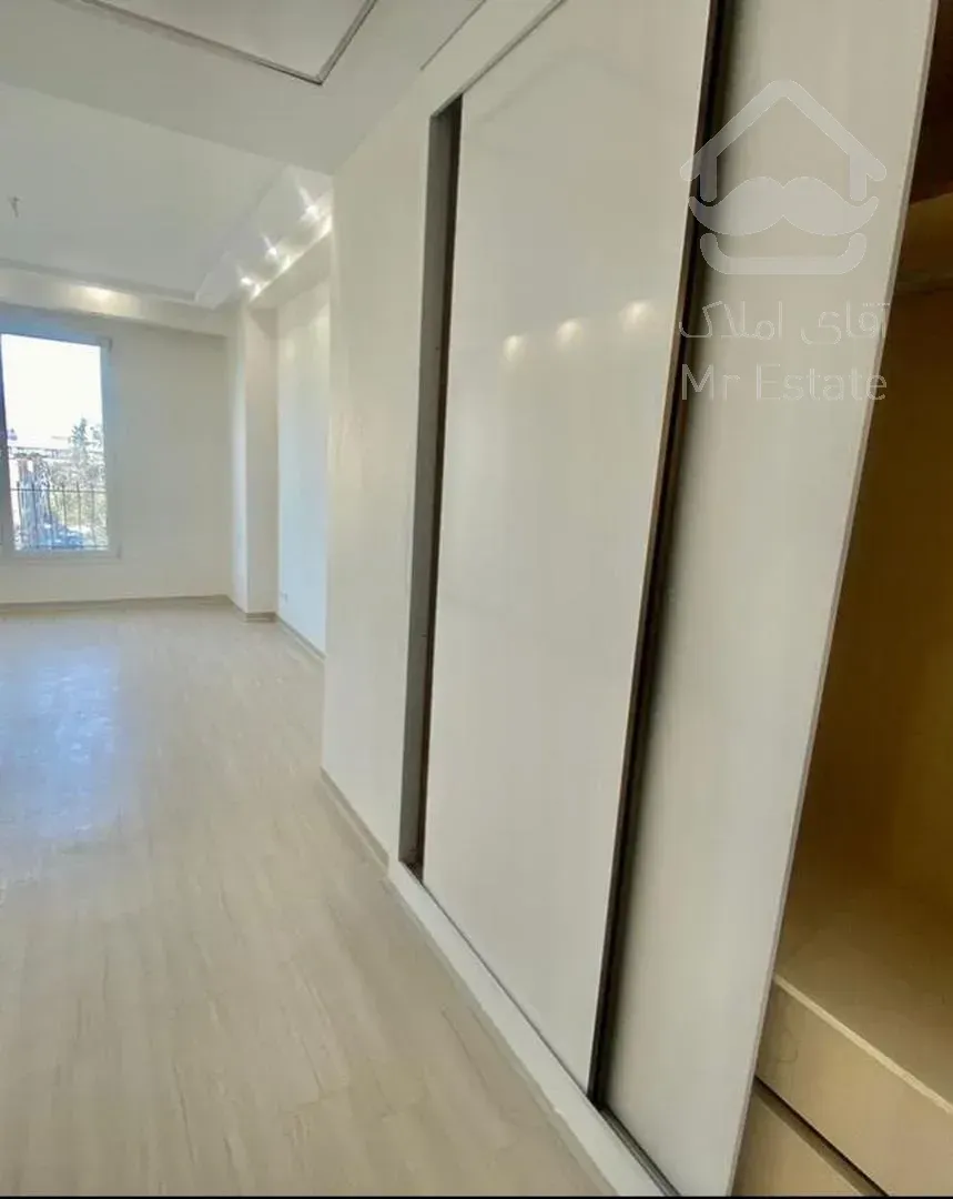 فروش 200 متری پاسداران