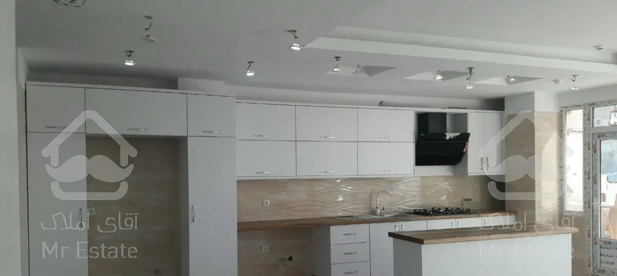 آپارتمان نو ساز شمالی رو به آفتاب  شیک