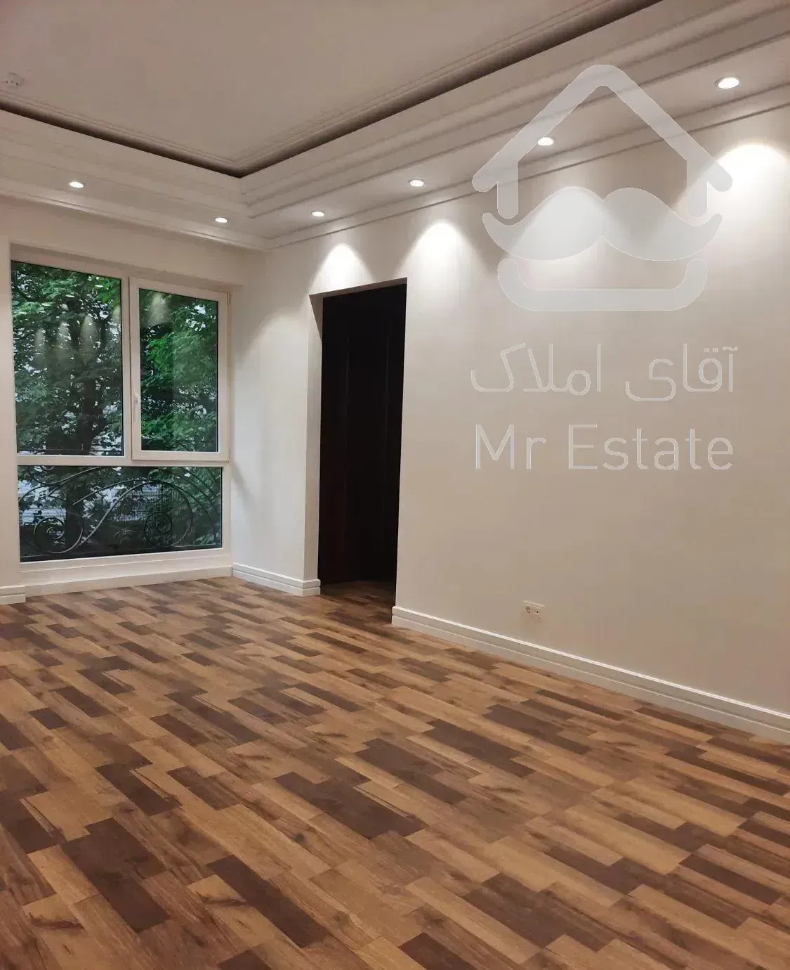 آپارتمان ٢٧٠متری ٣خ مستر