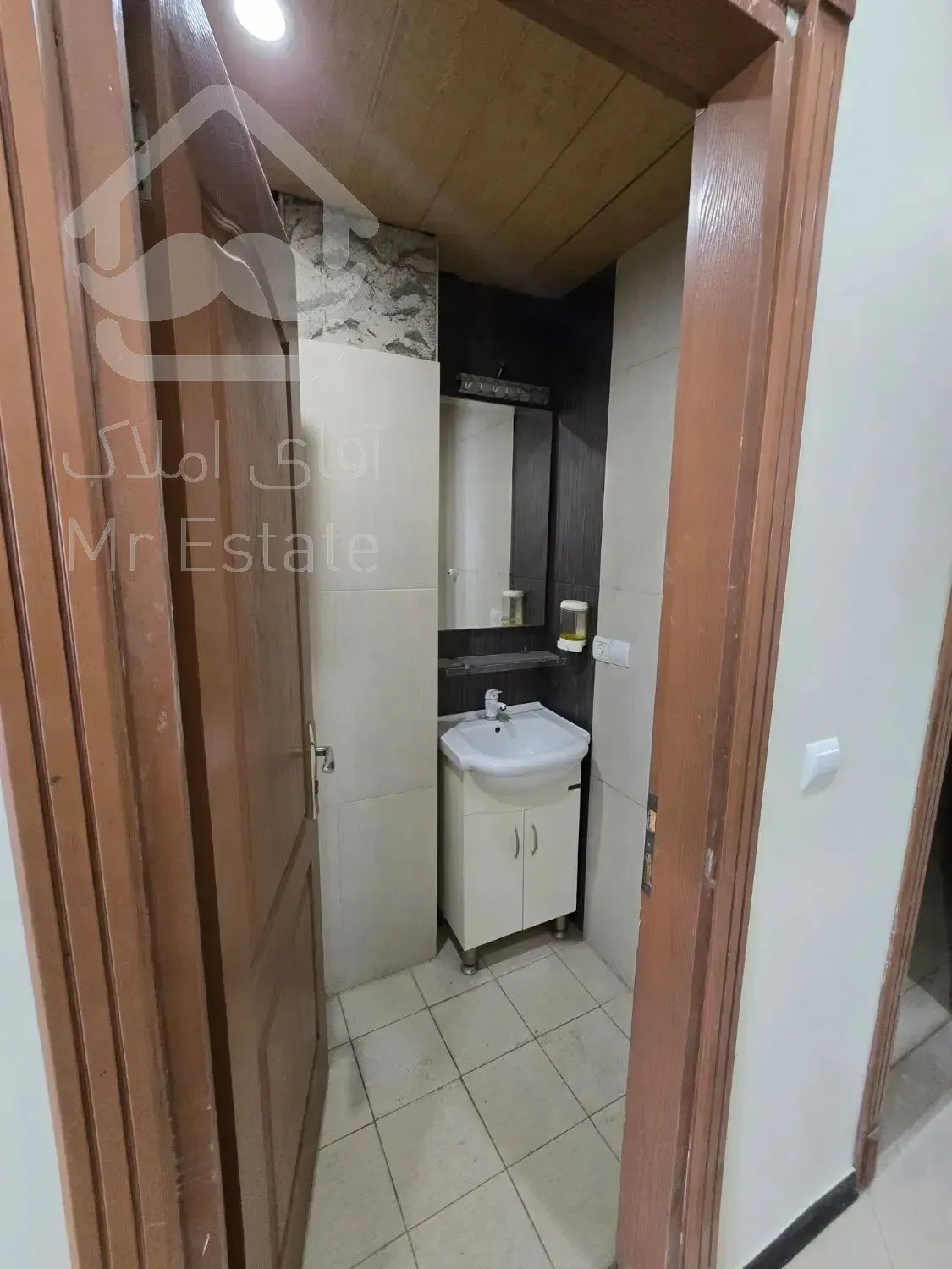 121متر میدان فرهنگ*موقعیت اداری*تابلوخور*خوش نقشه