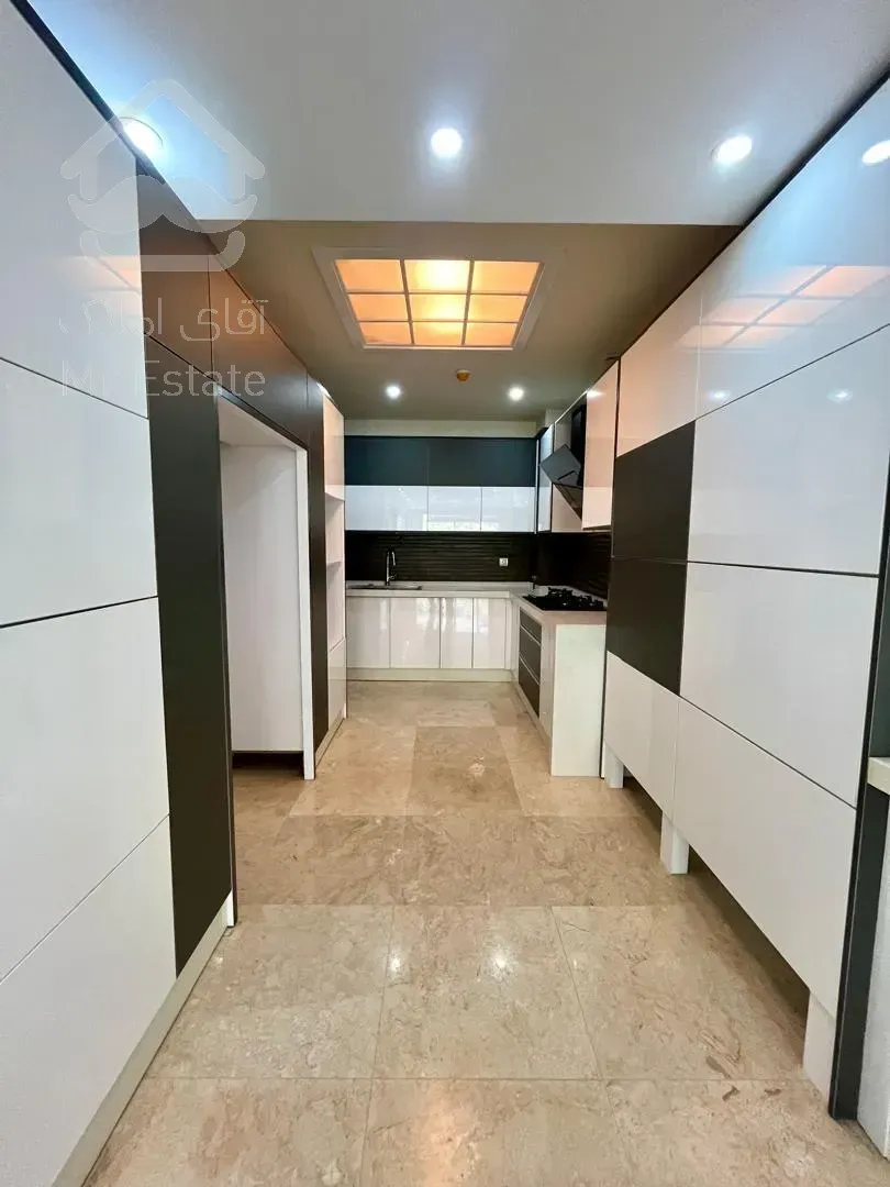 فروشش ا اپارتمان 131 متری ولنجک