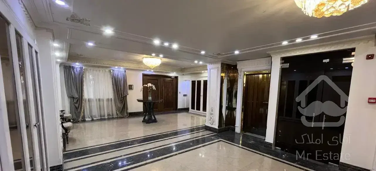 پاسداران/گلستان ۱۸۰متر نوسازکلیدنخورده نورگیر جنوب