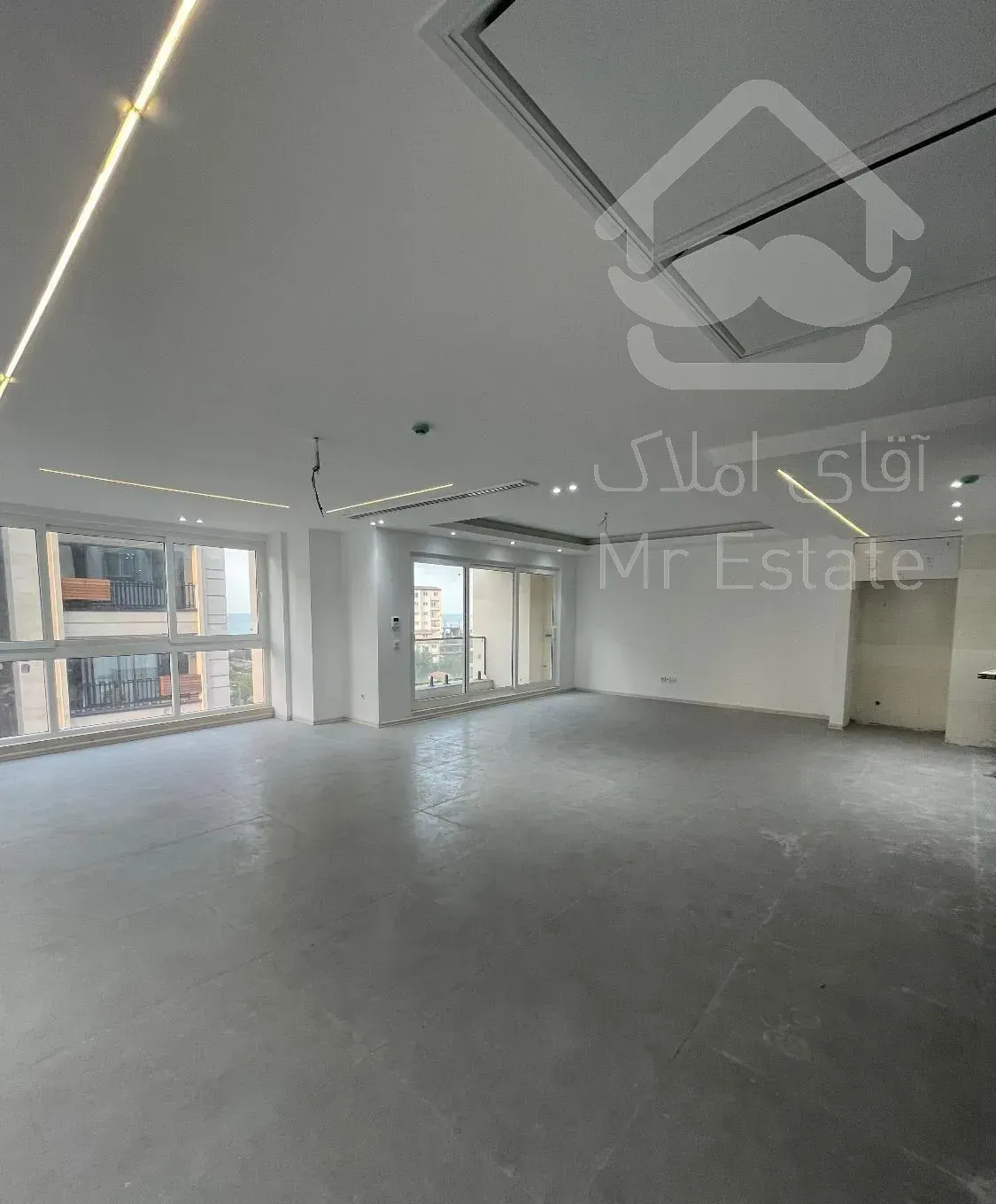 فروش واحد ۱۳۵ متری ۳خوابه ل*وکس چالوس