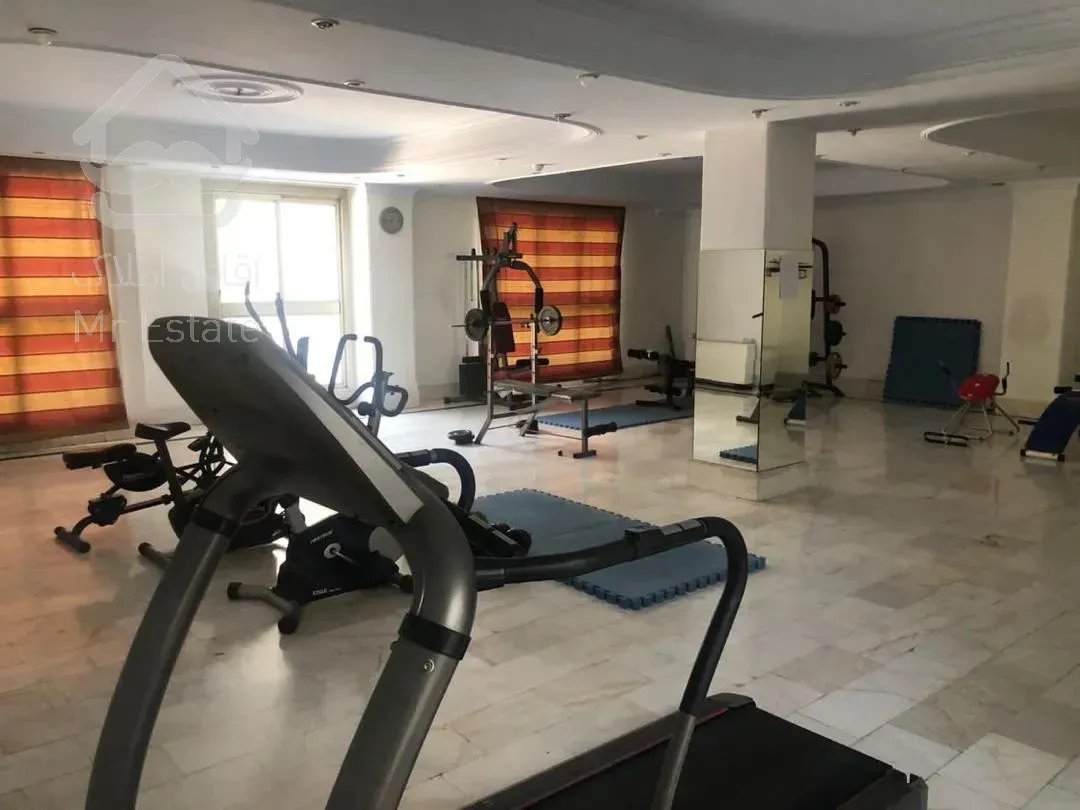 فروش اپارتمان 246 متری زعفرانیه