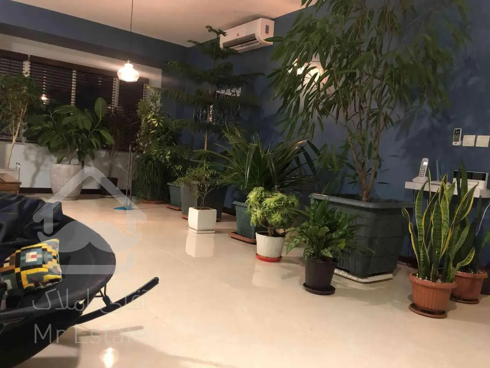 فروش فوری ملک در چیتگر تماس با ۰۹۱۲۰۲۹۸۲۵۹