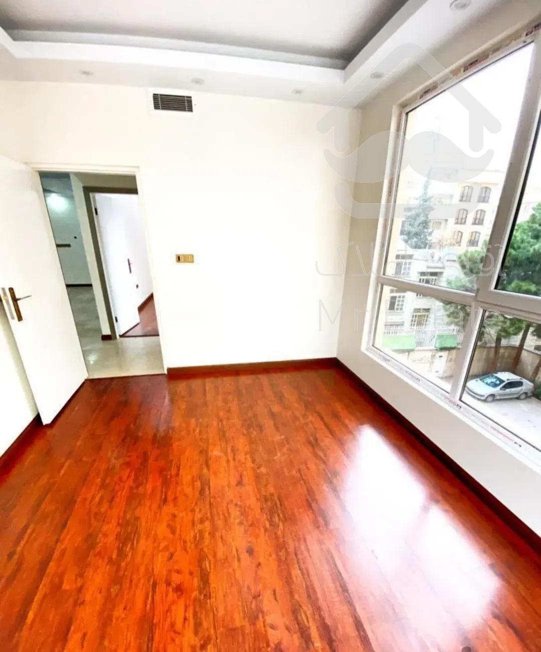 ۱۲۵ متر / اندرزگو/ نوساز