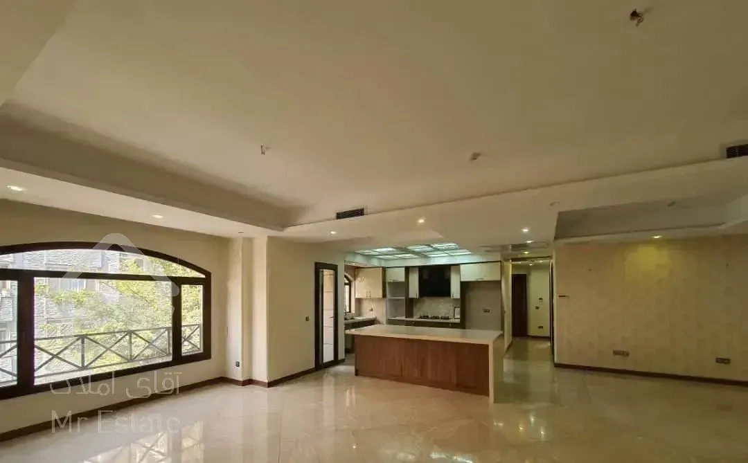 ۱۳۵ متر سوهانک / غرق در نور/ خوش نقشه