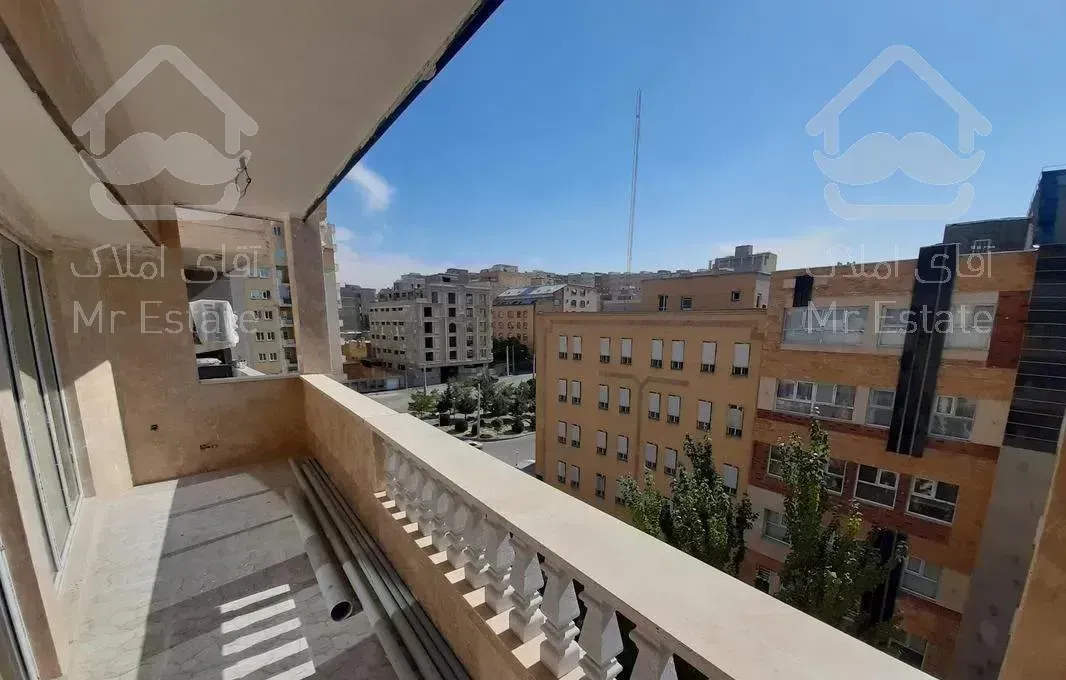 220متر *میدان گلستان