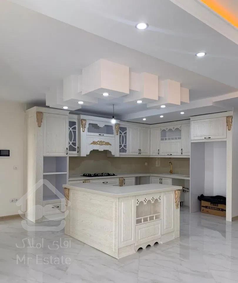 115 متر کلید نخورده  طوقانی