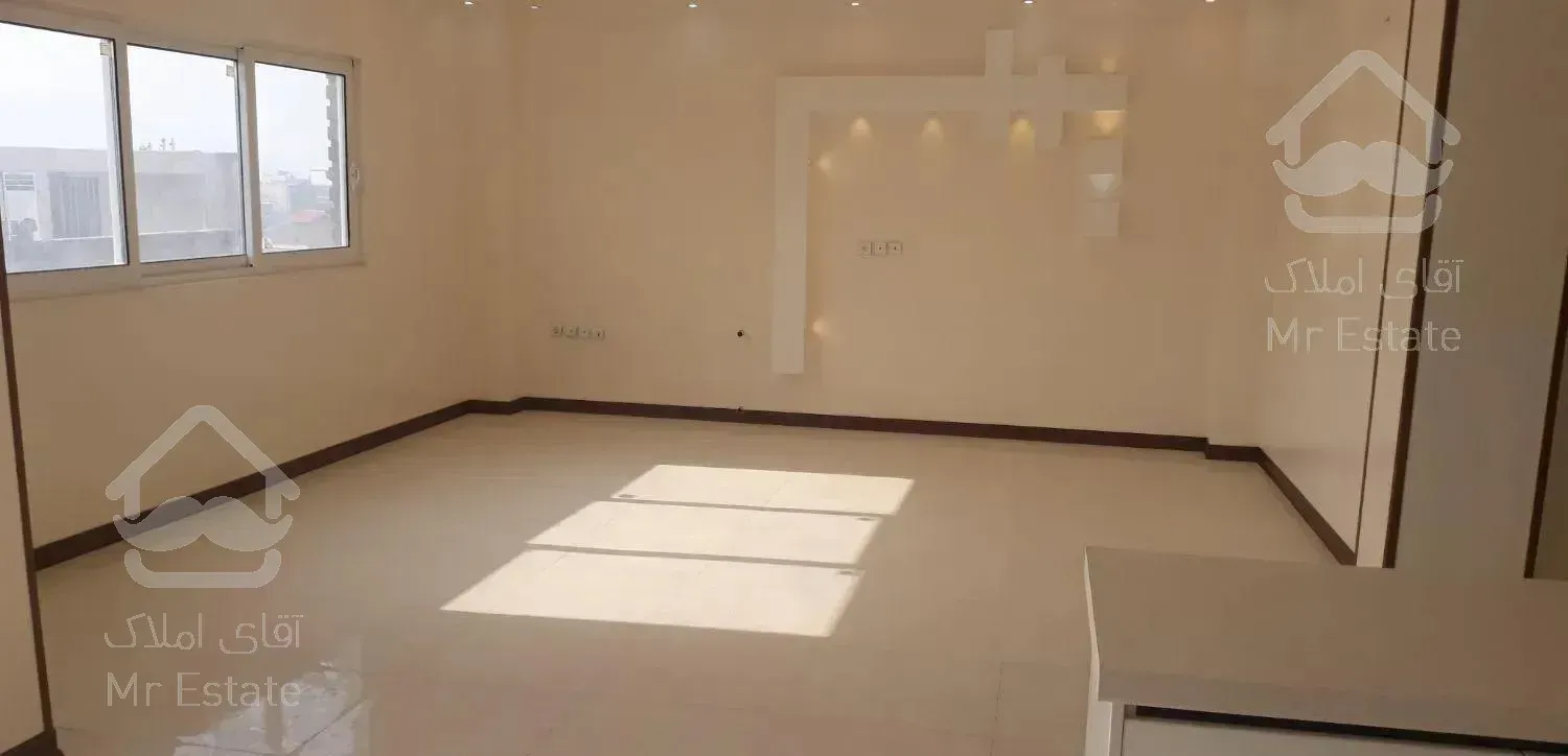 اپارتمان نوساز فول امکانات واقع در شهرک نور ابریشم