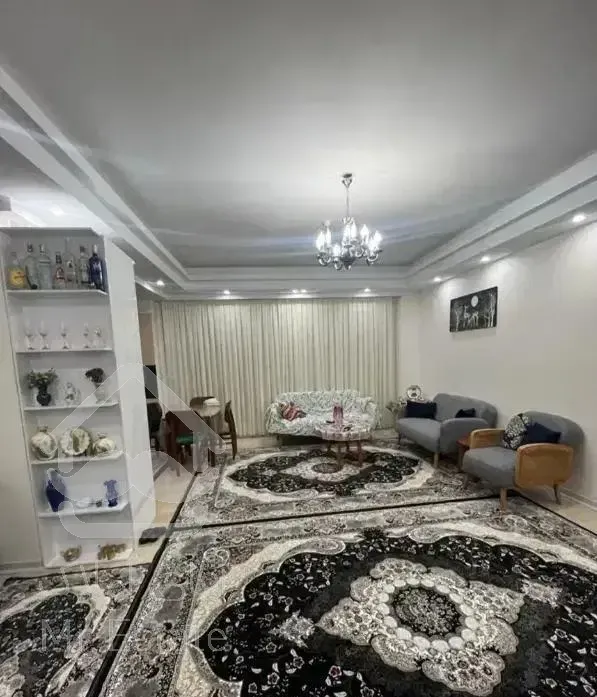 ۱۳۰متر/خوش نقشه/فول امکانات /بدون مشابه