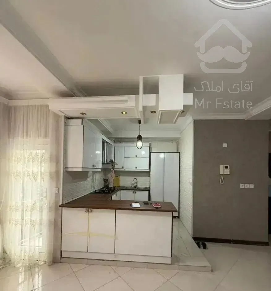 ۷۰متری فروشی/دو خواب فول بازسازی/جمهوری