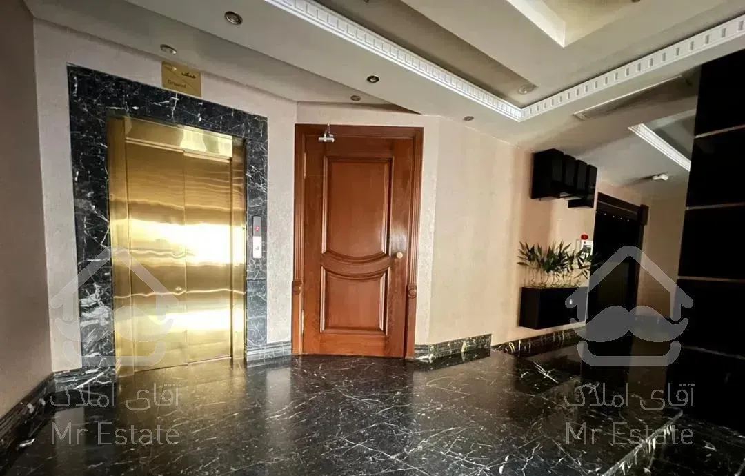 آپارتمان ۱۰۵ متری/۲خواب( روی لابی )