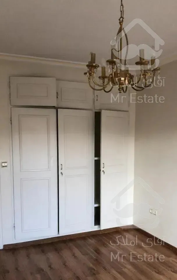 ۱۷۵ متر، ۳ خواب، دروس،