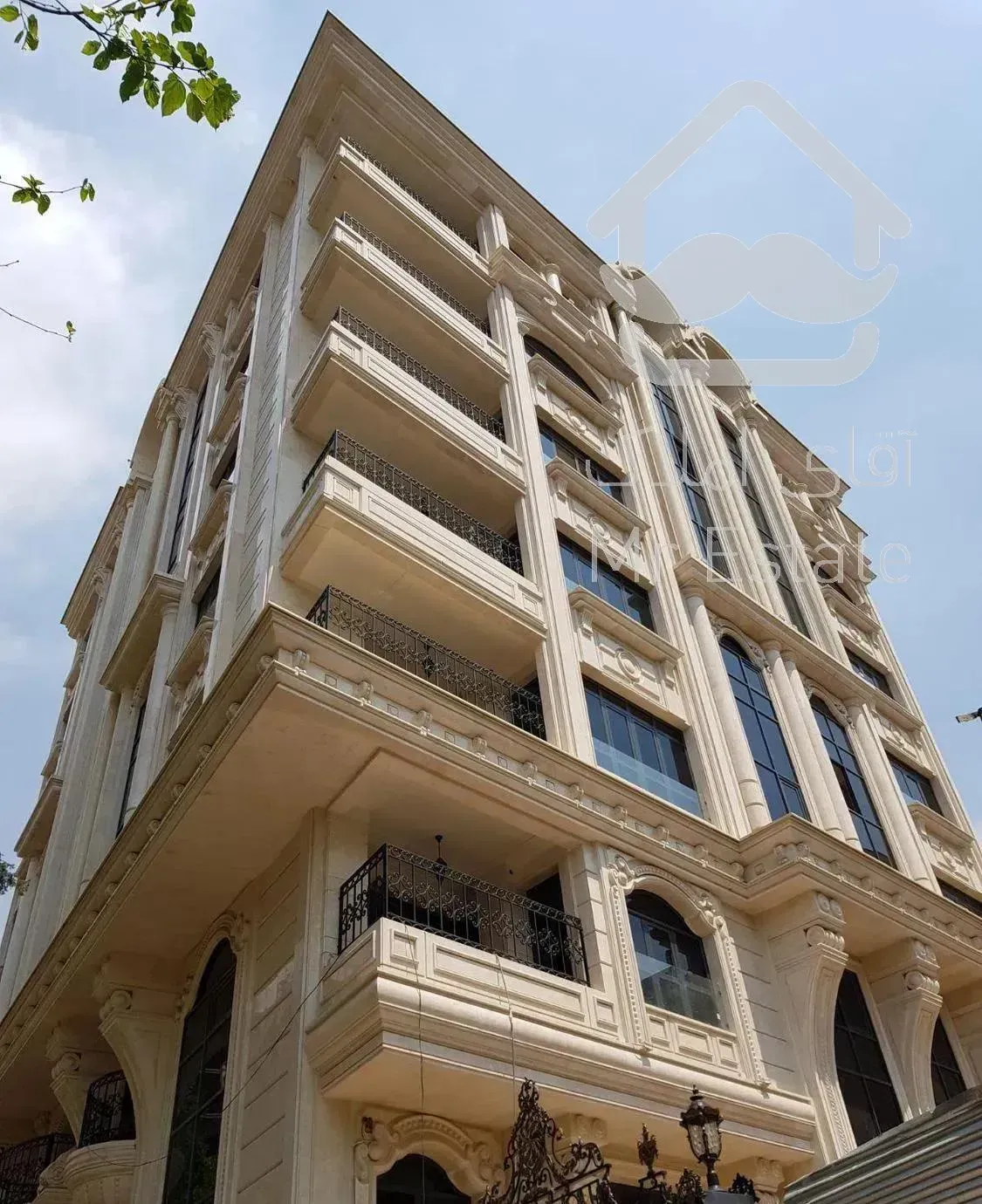 اقدسیه.گلستان شمالی ۴۵۰ متر پنت هاوس