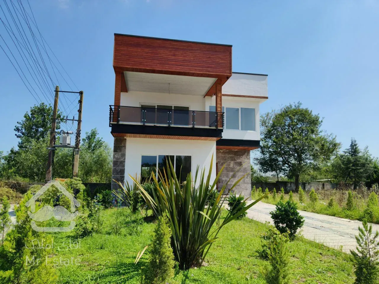 ٣٤٢ متر زمين٢٢٠ متر ويلا شهركي