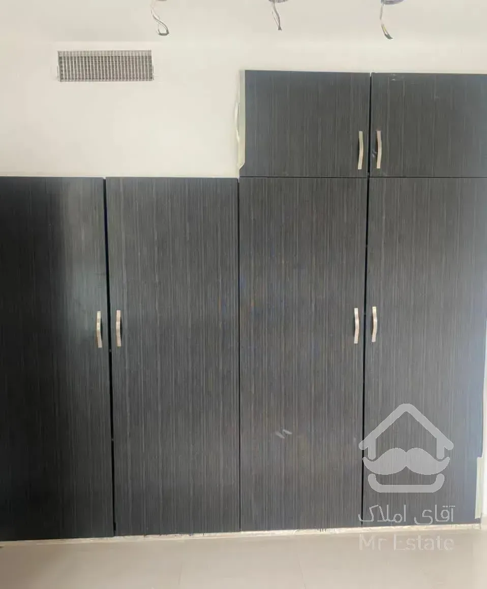 ۶۵متر ۹ساله فول رهن کامل گاندی جنوبی