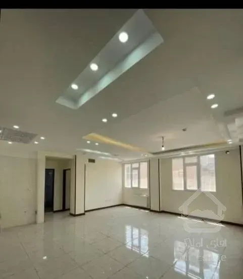 ۸۰ متر / فول / نوساز سند آماده/ سالن پرده خور/جی