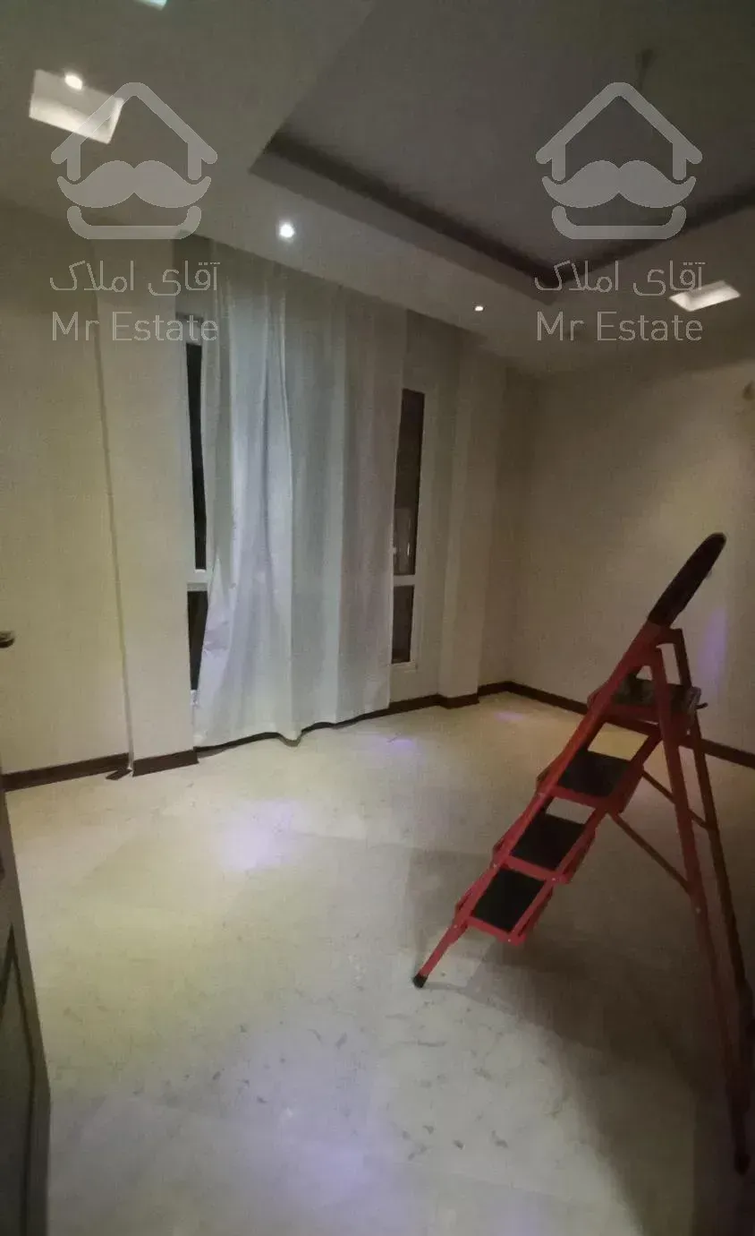 ۱۱۵متر۲خواب/قلهک/تک‌واحدی/