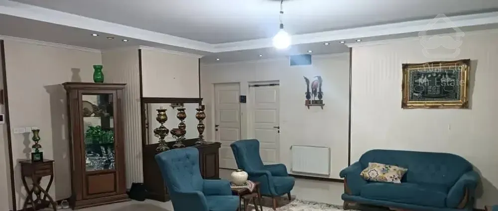 رهن و اجاره 120 متر* فـول * تک واحد* گلشن جمهوری