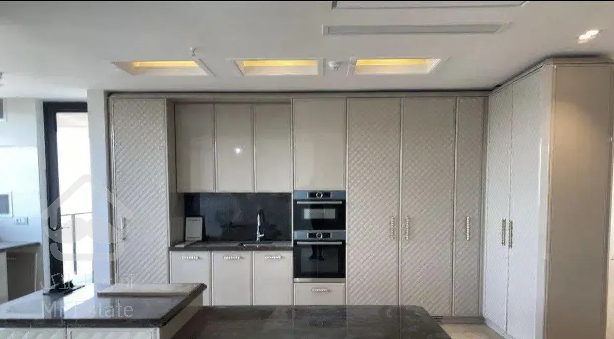 اجاره اپارتمان/ ۱۷ شهریور / فول امکانات/ خوش نقشه