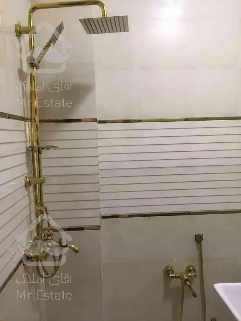 ۶۱متر/کلید نخورده/یخواب/سالن پرده خور