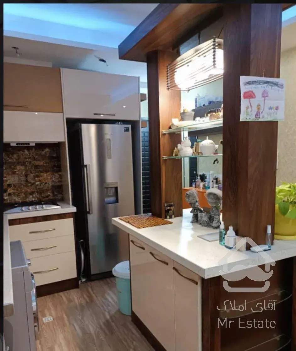 واحدبسیارشیک۷۸متری