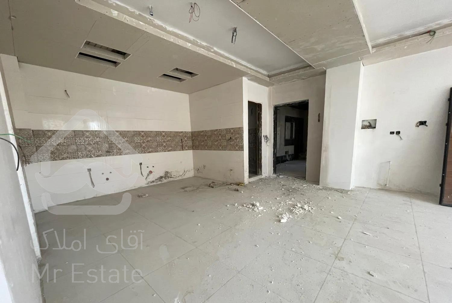 ۸۸متر ۲ خواب شناور در نور گرمدره جنوبی