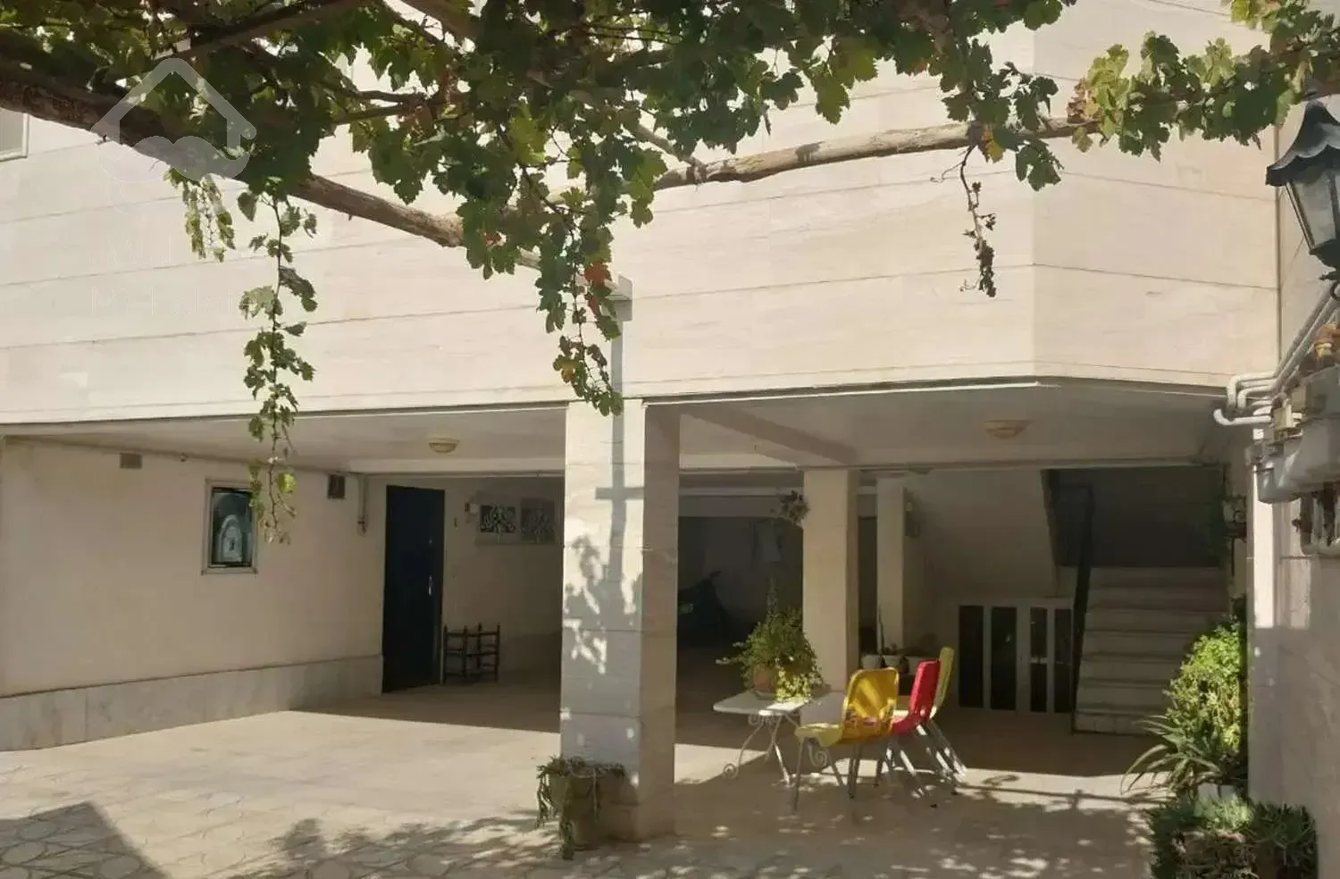 واحد ۷۵ متر مسکونی