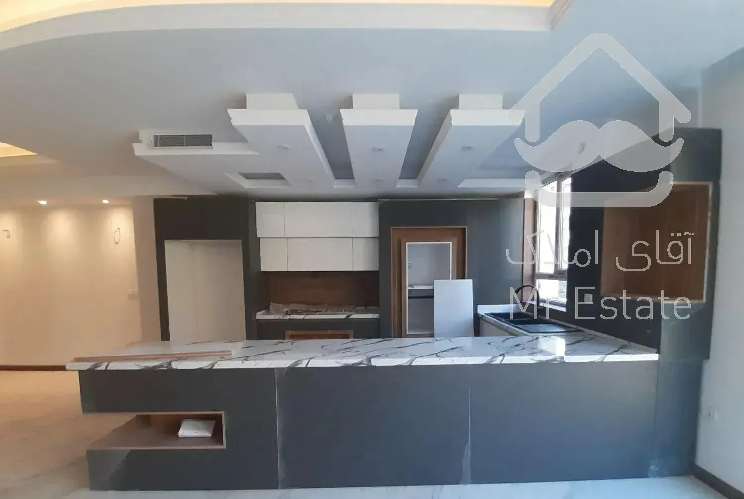 ۱۳۰ متر نوساز تکواحدی رهن کامل