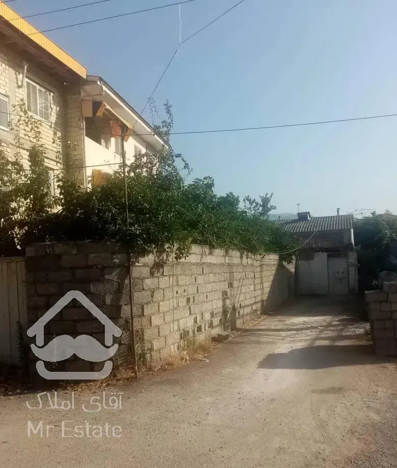 ویلایی 140متر با 60متر بنا داخل شهر املش