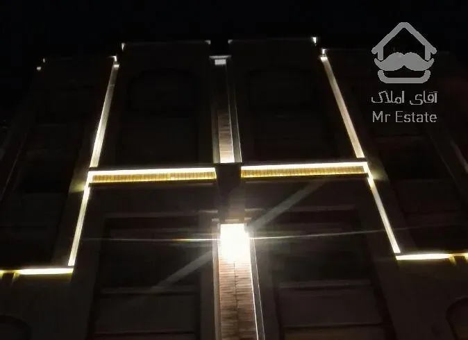 100 متر نوساز