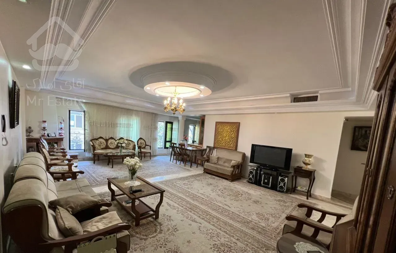 اپارتمان ۱۴۰ متری۳ خواب دو خواب مستر سند سالم