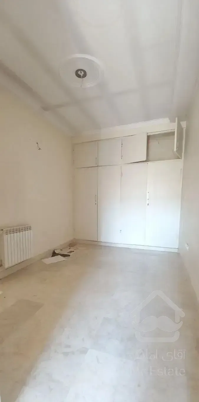 ۹۰مترسازمان برنامه جنوبی۲خوابه۹ساله فول