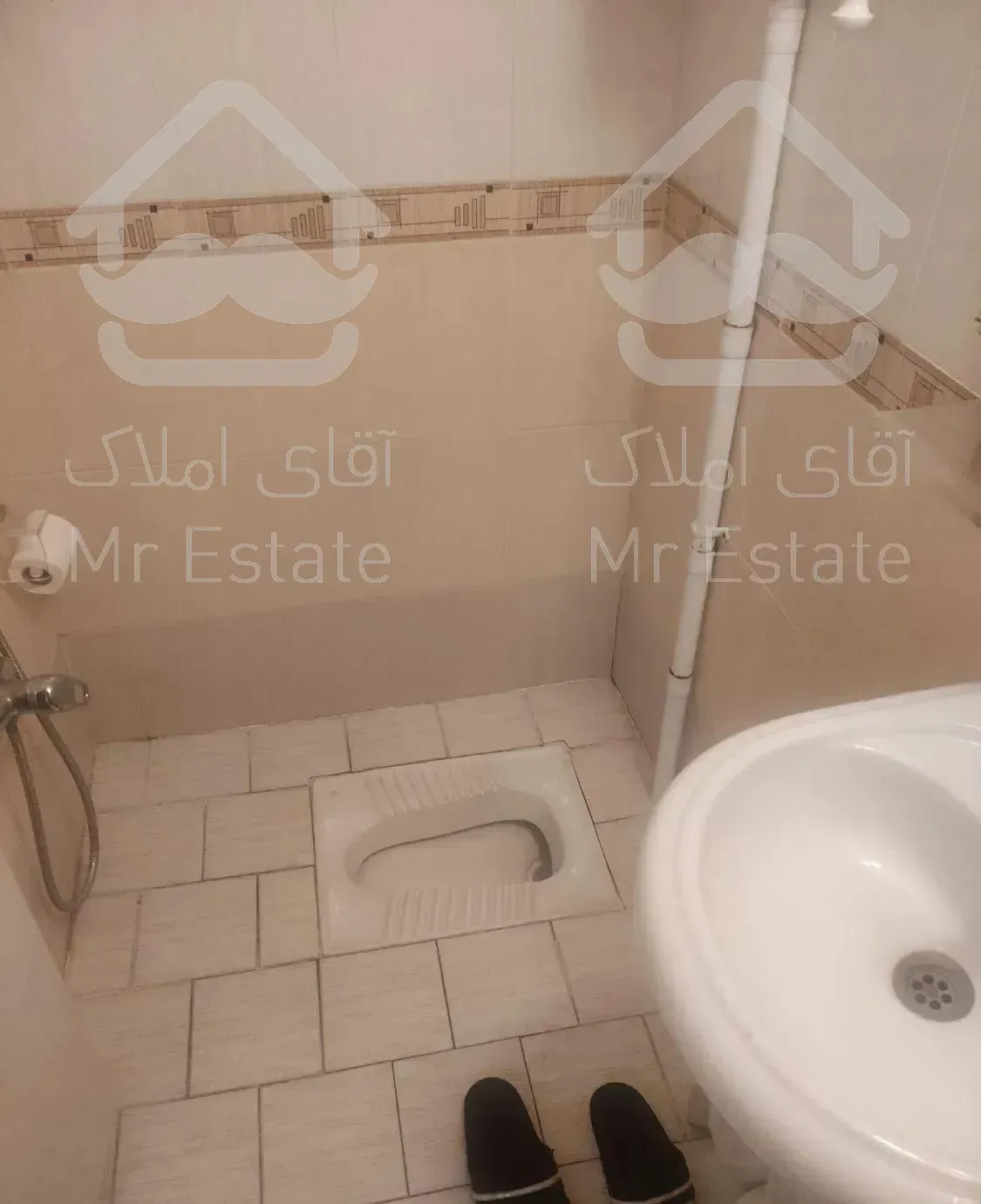 83 متر دو خواب دکتر غریب