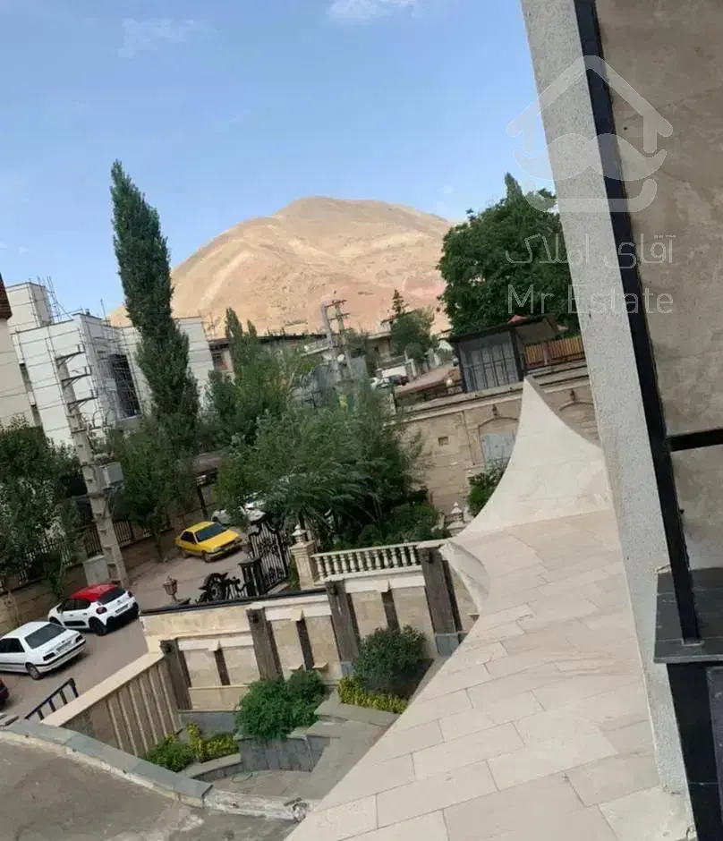 آپارتمان میگون نو ، پرپنجی ، ساختمان دیاکو