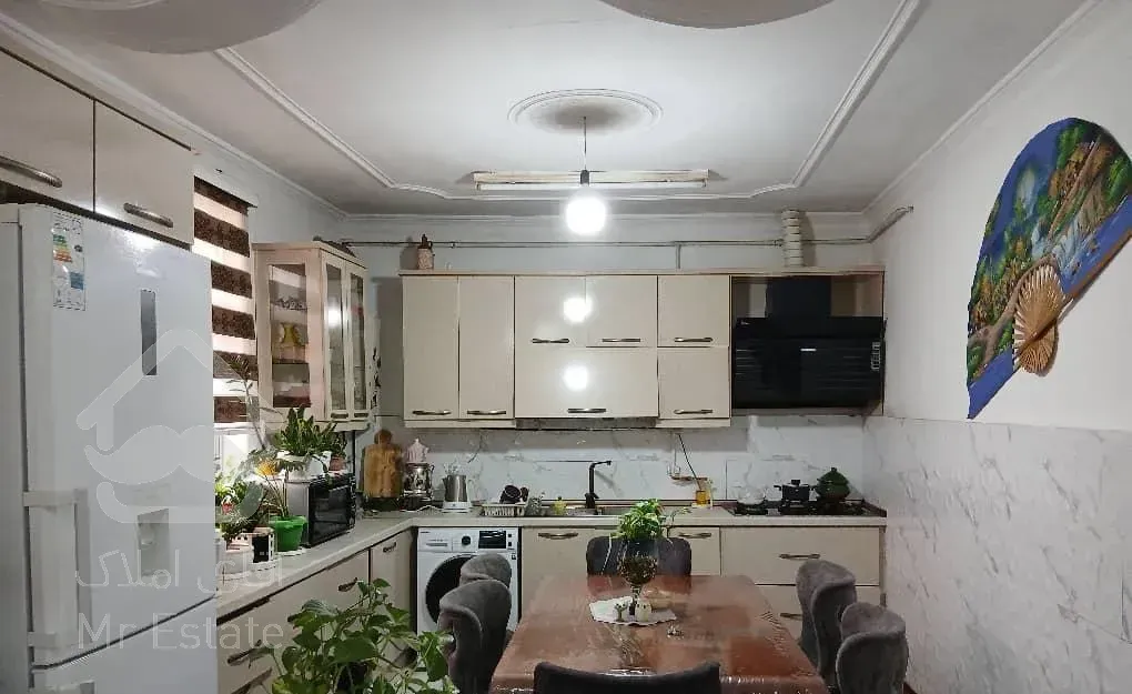 فروش خانه ویلایی 260 متری3خوابه به همراه یک سوئیت