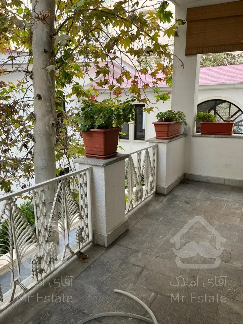 اجاره و رهن آپارتمان محمودیه 205  متر شیک