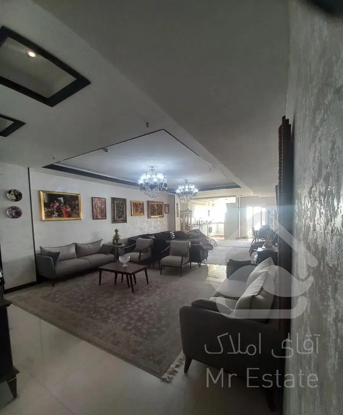 دیباجی جنوبی دولت ۱۳۰ متر ۳ خواب امکانات کامل