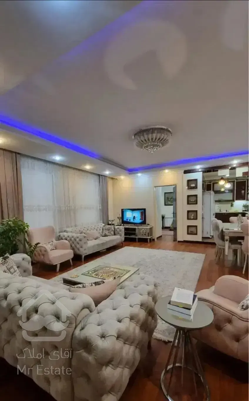 80متر کف پارکت 1250وام برداشته روسند یکسال پرداختی