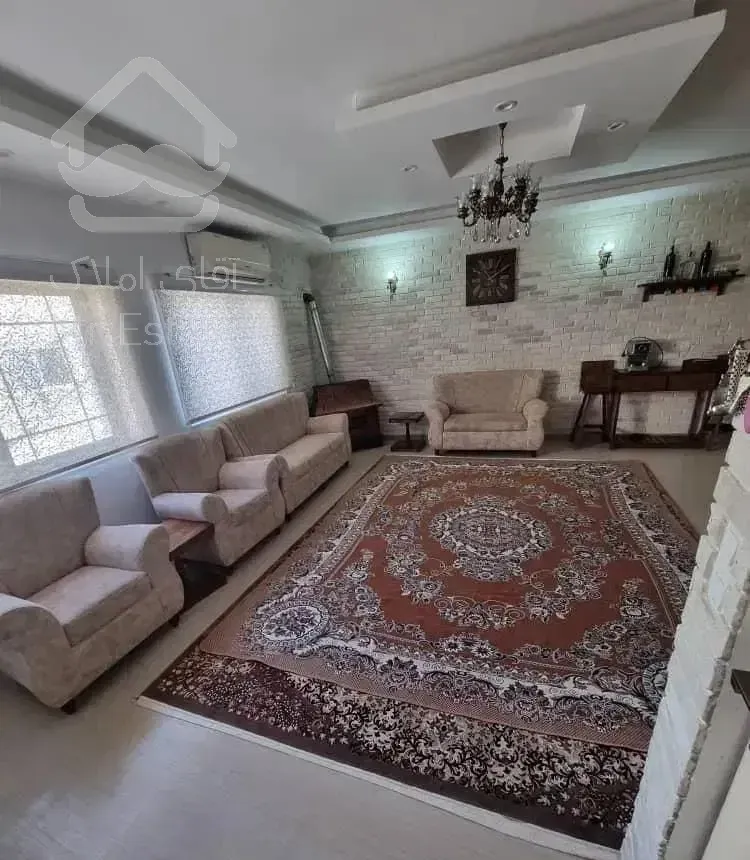 آپارتمان یک طبقه ۸۵ متری داخل شهر