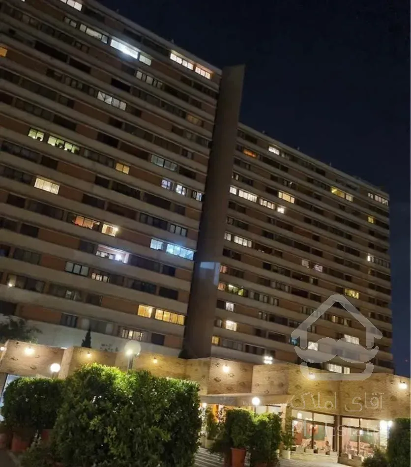 ونک  مجتمع پارک پرنس ۲۴۰متر۴خواب