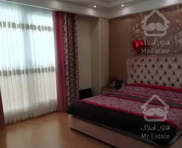 350 متر  4 خواب  3 پارکینگ فول امکانات